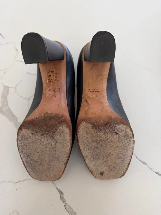 Gucci Black Leather Pump with Gold Horsebit Accent - Picture 8 of 8